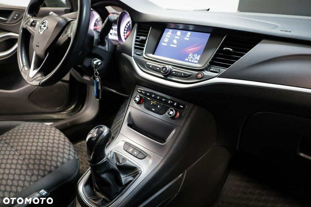 Opel Astra 1.4 T Enjoy - 16