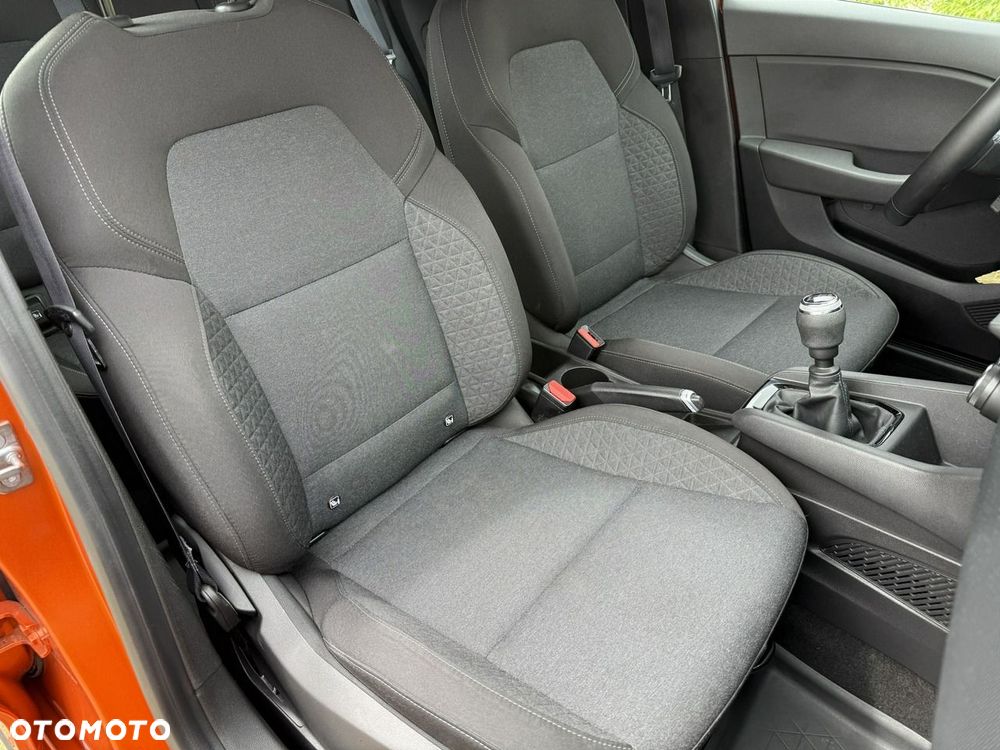 Renault Clio TCe 90 EQUILIBRE - 9
