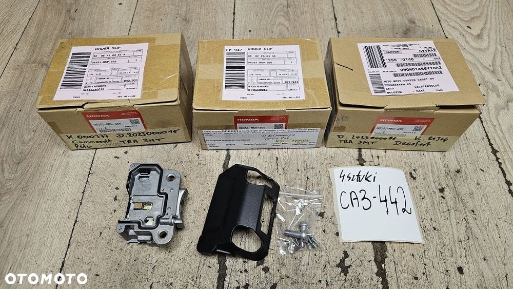 Blokada kierownicy Honda X-ADV 750 Forza  06351-MKV-305 - 1