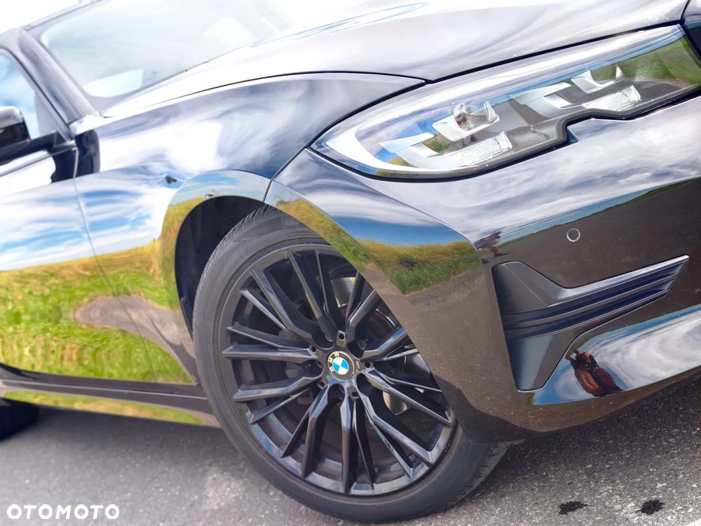 BMW Seria 3 318i - 15