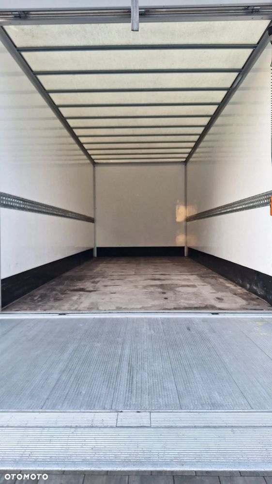 Iveco Daily 50C18 Hi-matic Kontener 11,5 palet 585 50C15 10 palet winda - 18