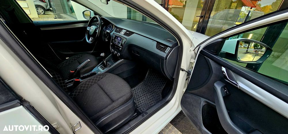 Skoda Octavia - 11