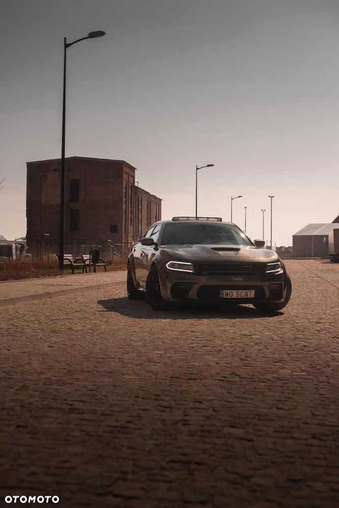 Dodge Charger 6.4 Scat Pack Widebody - 23