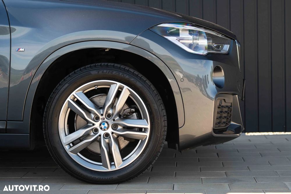 BMW X1 xDrive20i AT M Sport - 24