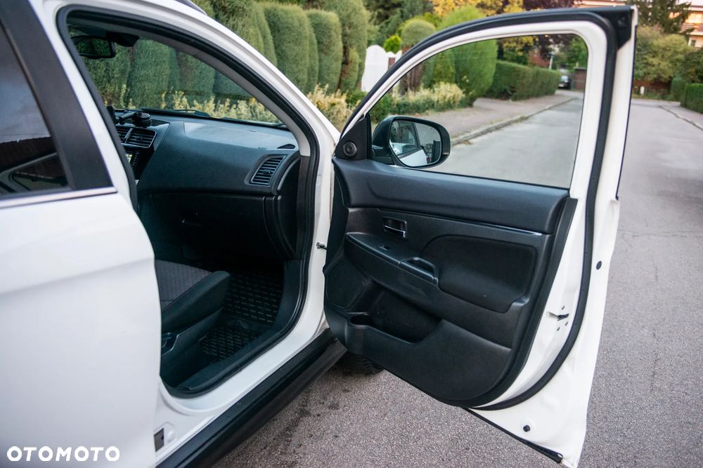 Mitsubishi ASX 1.6 ClearTec 2WD Edition - 36