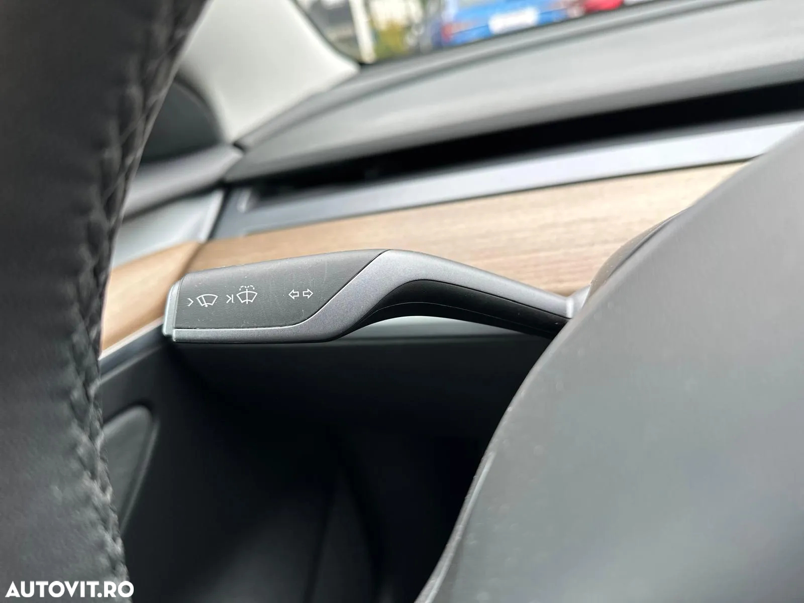 Tesla Model 3 Langstreckenbatterie Allradantrieb Dual Motor Performance - 37