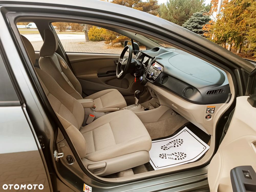 Honda Insight - 17