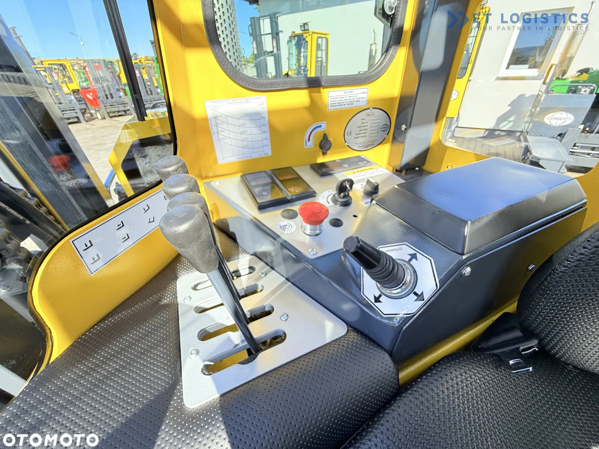 Combilift WÓZEK CZTEROKIERUNKOWY - WIELOKIERUNKOWY C4000 / DIESEL / DUPLEX 4100MM /JEDYNE 2888 MOTOGODZIN /  POZYCJONER WIDEŁ / PEŁNA KABINA - OGRZEWANIE / STAN IDEALNY / Szeroka oferta wózków czterokierunkowych i bocznych, dopasowanych do różnorodnych potrzeb i zastosowań - 17