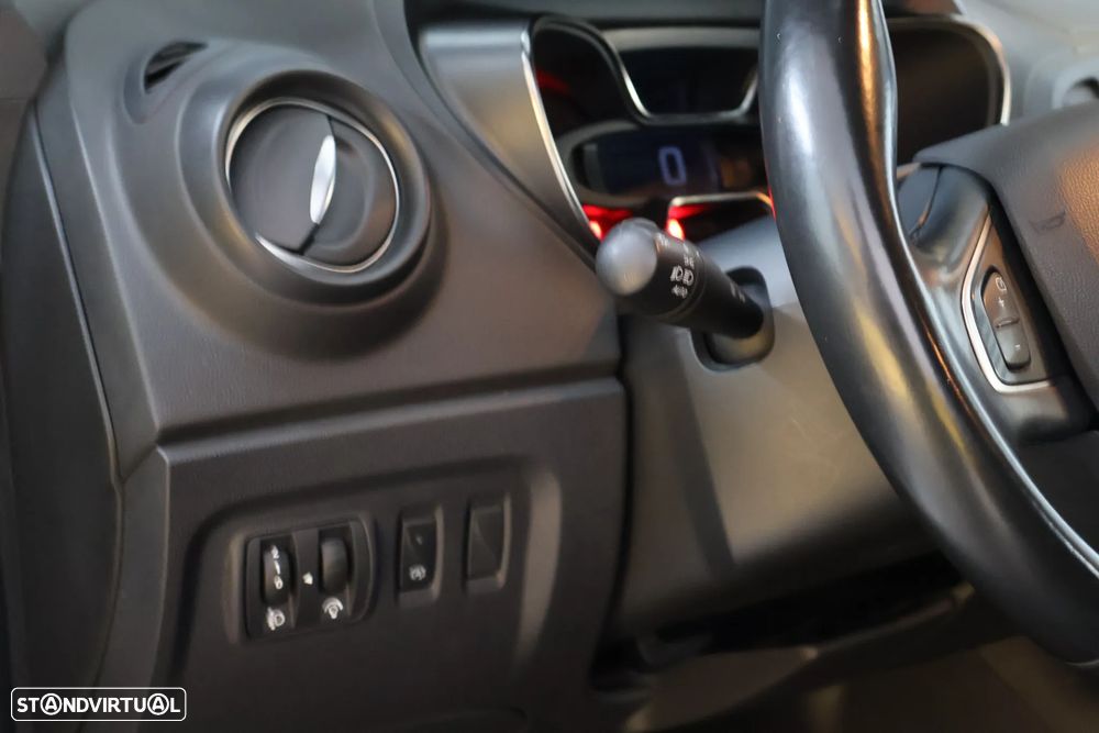 Renault Captur (ENERGY) TCe 90 INTENS - 9