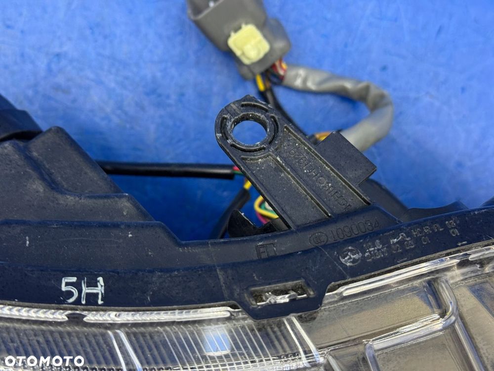 PRAWY FULL LED SUBARU XV LIFT EUROPA BDB ORYGINAŁ - 4