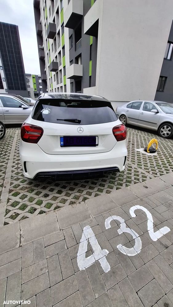 Mercedes-Benz A 45 AMG 4Matic Aut. - 2