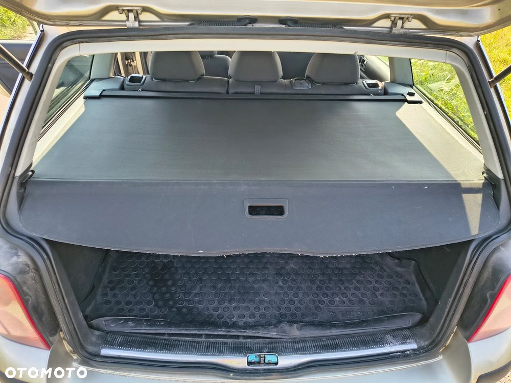Volkswagen Passat 1.8T Comfortline - 17