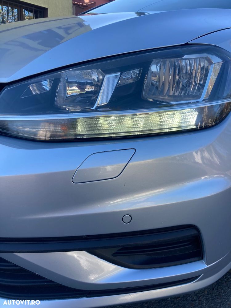 Volkswagen Golf 1.6 TDI SCR Comfortline - 18