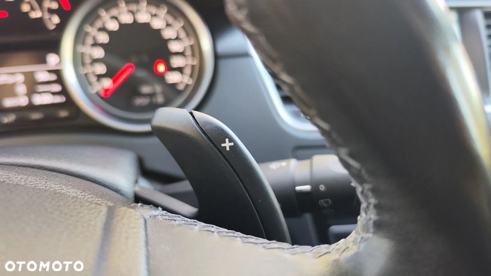 Peugeot 508 BlueHDi FAP 180 Automatik Stop&Start Allure - 35