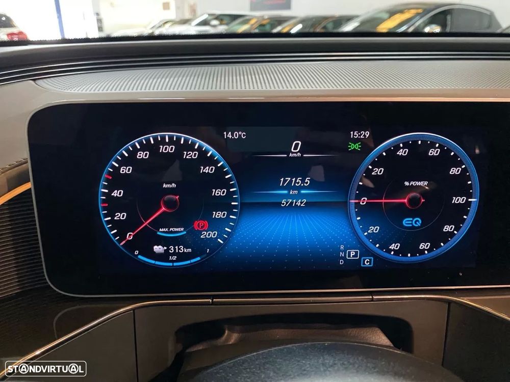 Mercedes-Benz EQC - 11