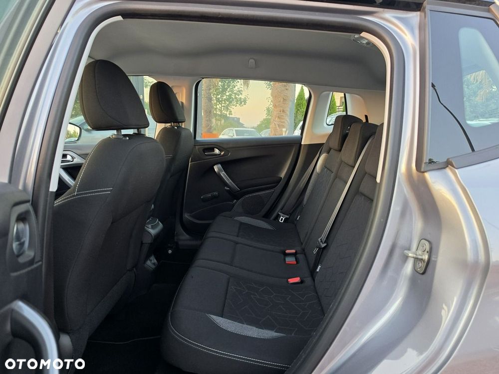 Peugeot 2008 - 30