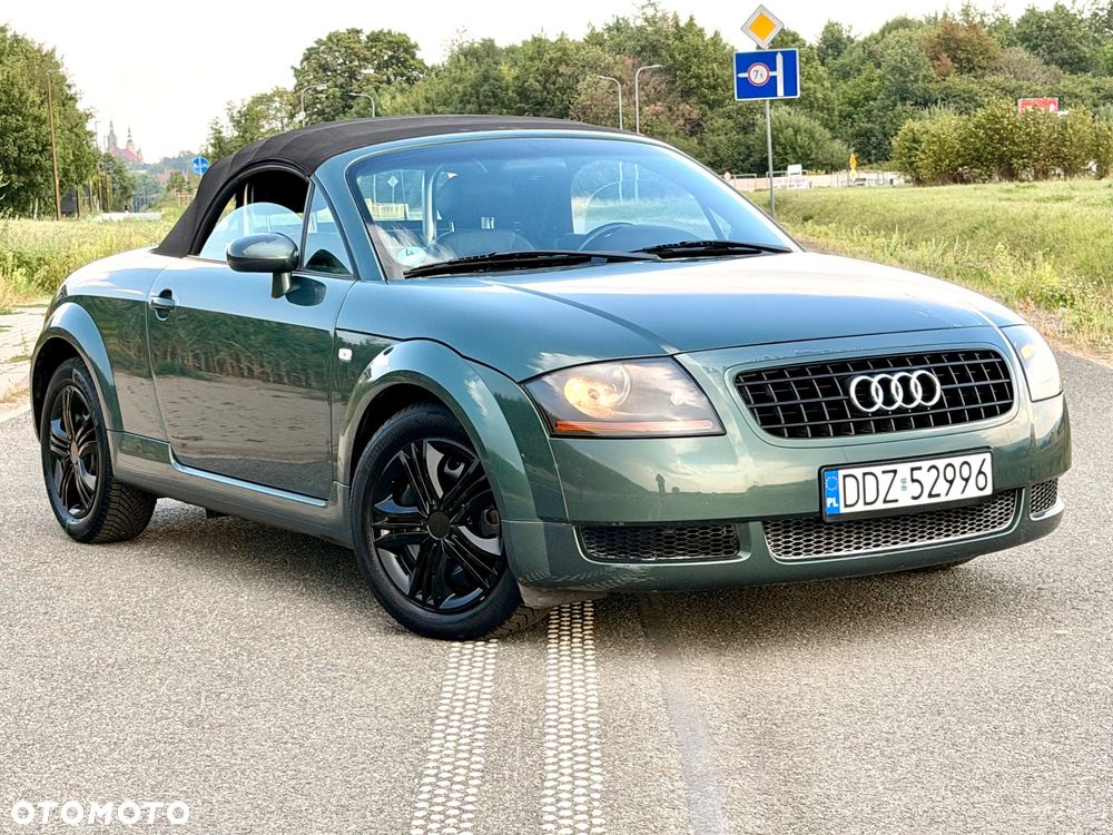Audi TT Roadster - 1