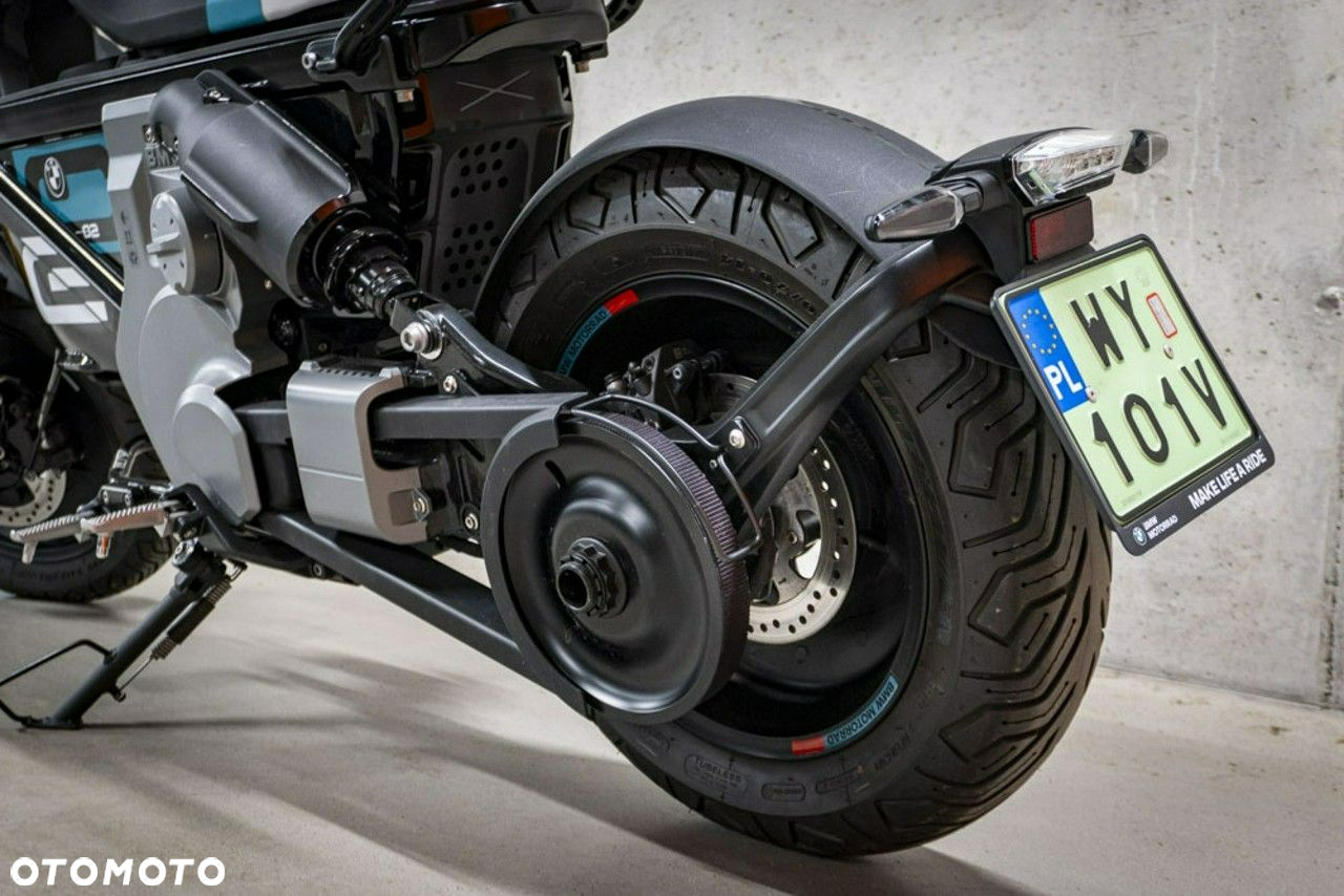 BMW CE 02 - 6