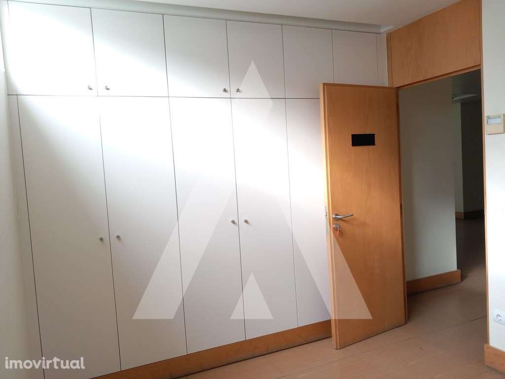 Loja no centro de Cortegaça - Ovar - Grande imagem: 4/16