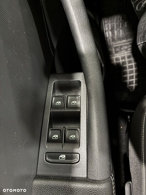 Skoda RAPID 1.0 TSI Ambition - 24