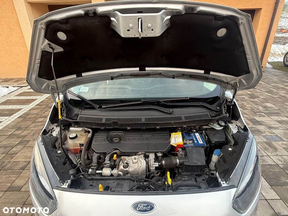 Ford Tourneo Courier 1.5 TDCi Titanium - 36