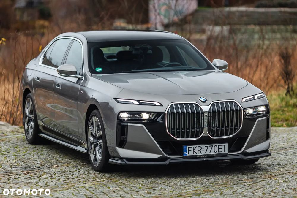 BMW Seria 7 740d xDrive sport - 3