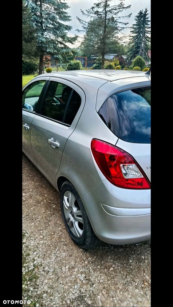 Opel Corsa - 5