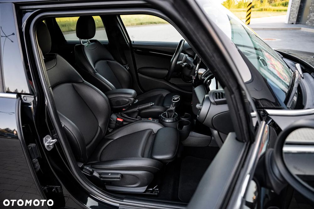 MINI Cooper S Sport-Aut - 16