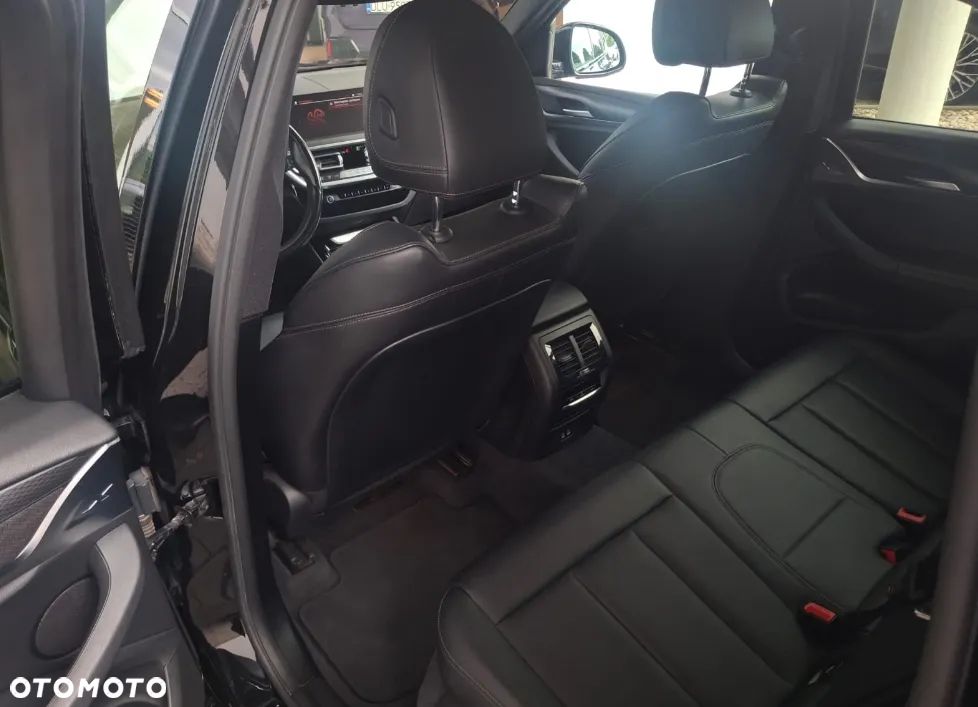 BMW X3 xDrive20d - 8