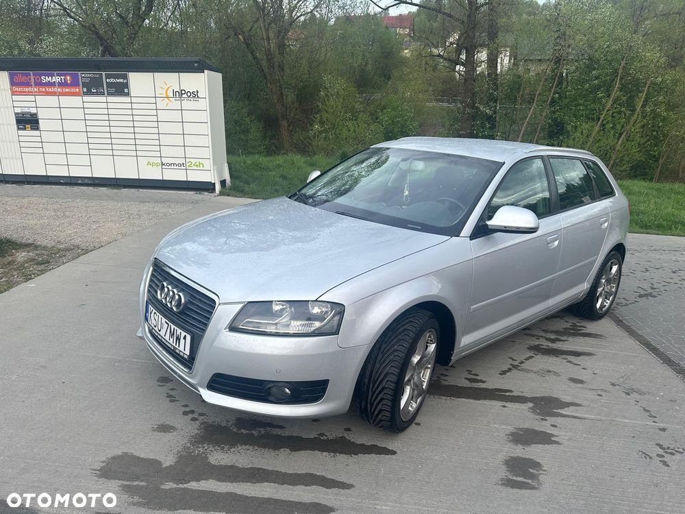 Audi A3 Sportback 1.8 TFSI Ambiente - 2
