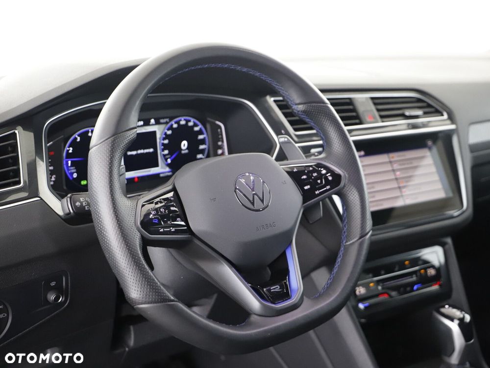 Volkswagen Tiguan - 14