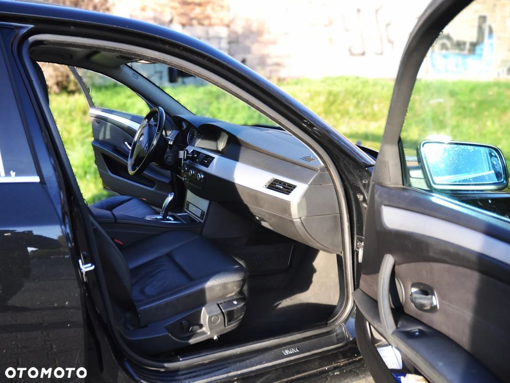 BMW Seria 5 520d - 21