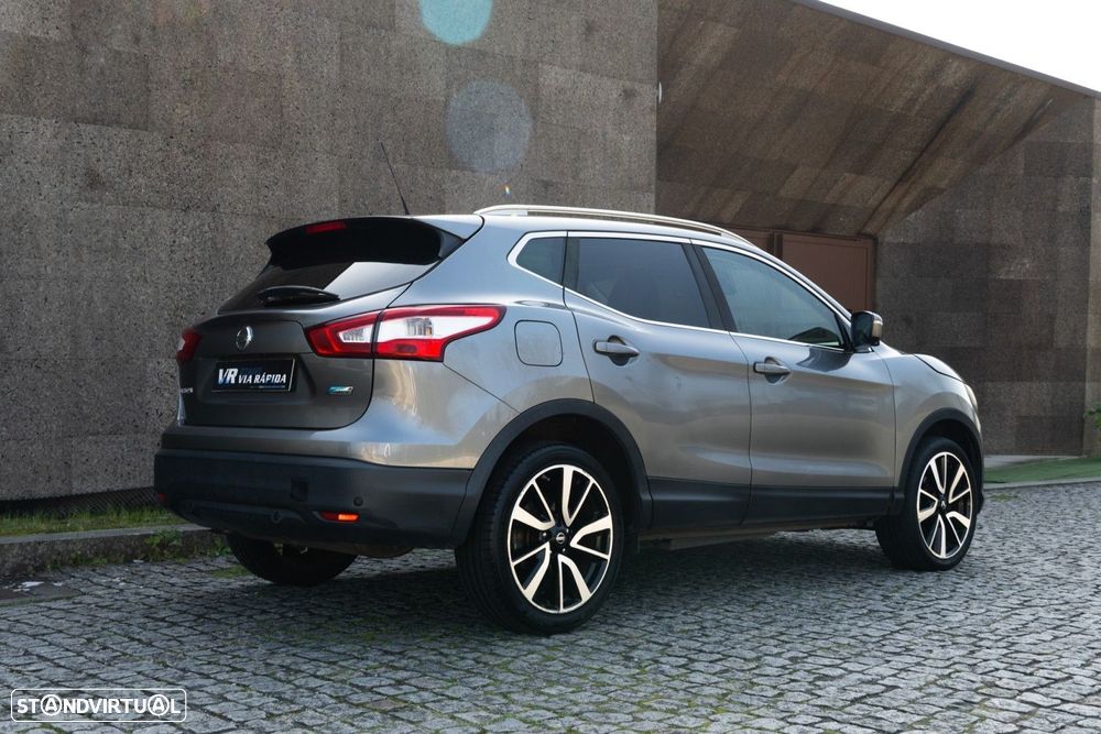 Nissan Qashqai 1.5 dCi N-Connecta - 34
