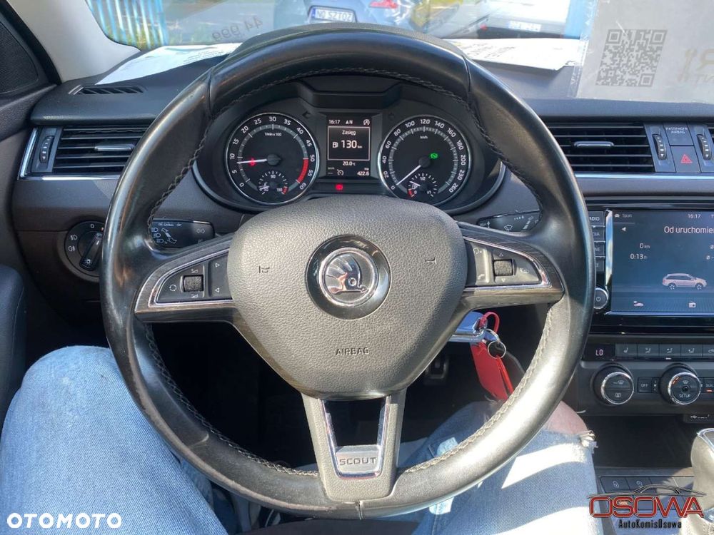 Skoda Octavia Scout 2.0 TDI 4x4 DSG - 29