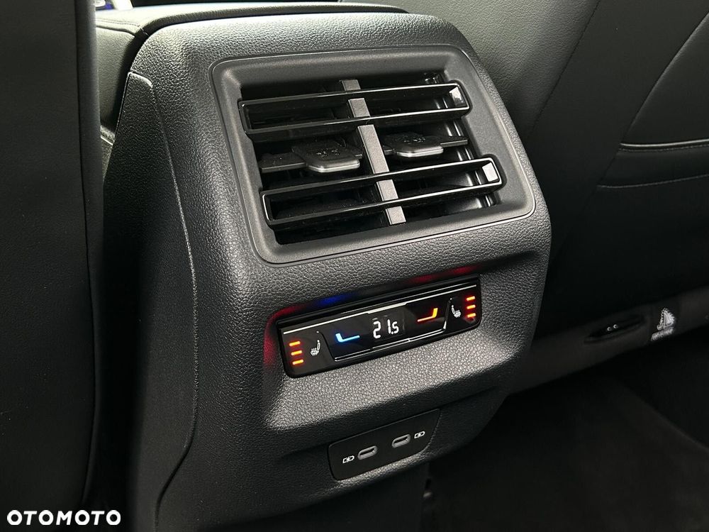 Volkswagen Tiguan 1.5 eHybrid PHEV 150kW Elegance DSG - 37