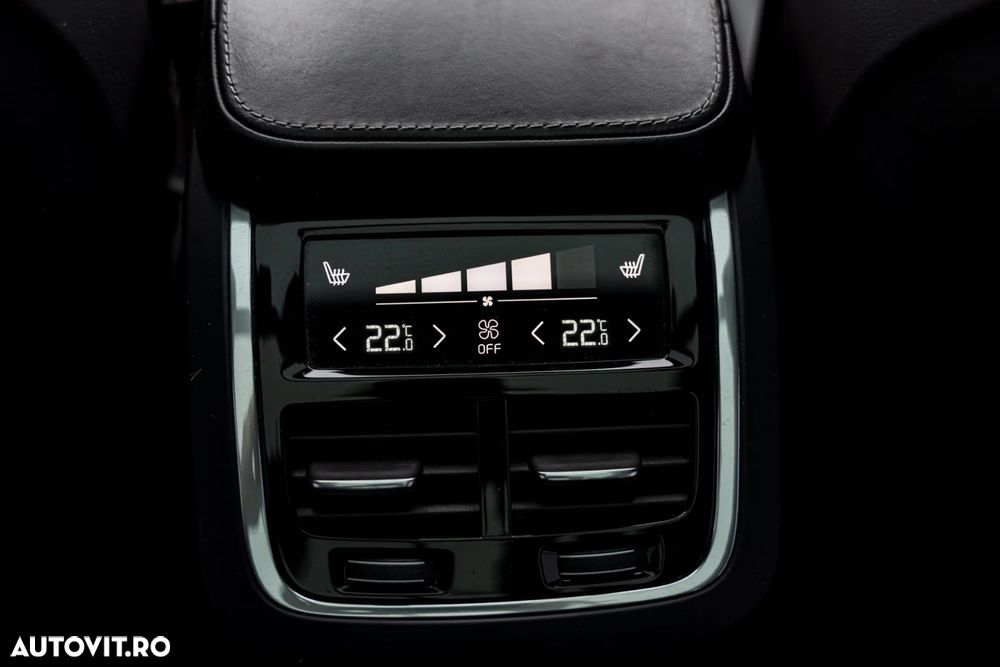 Volvo XC 90 T8 Twin Engine AWD Inscription - 25