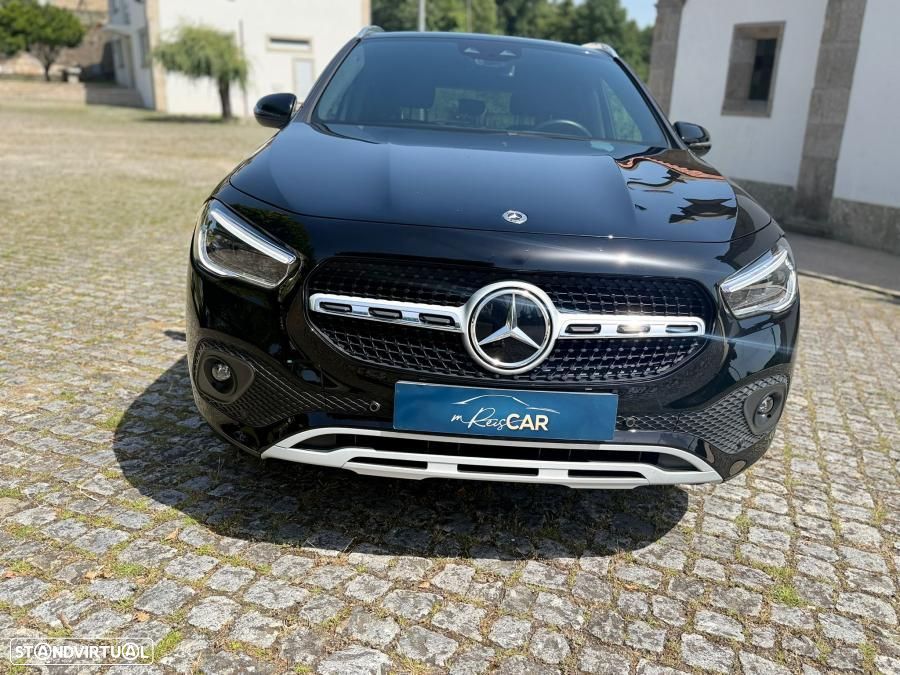 Mercedes-Benz GLA 250 - 4