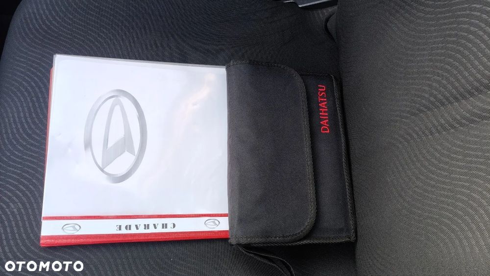 Daihatsu Charade Standard - 39