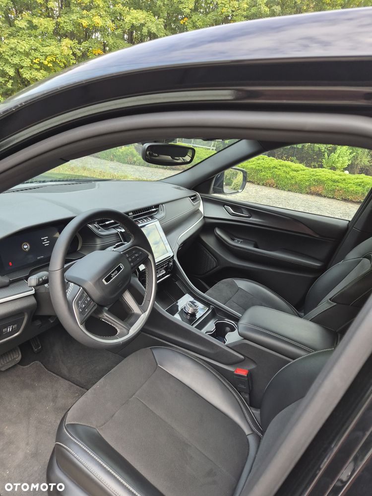 Jeep Grand Cherokee - 9