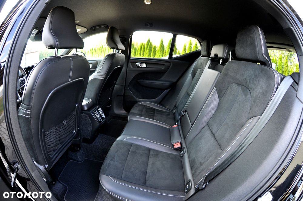 Volvo XC 40 T3 Geartronic RDesign - 15