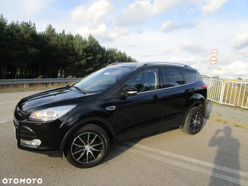 Ford Kuga 2.0 TDCi 2x4 Business Edition - 4
