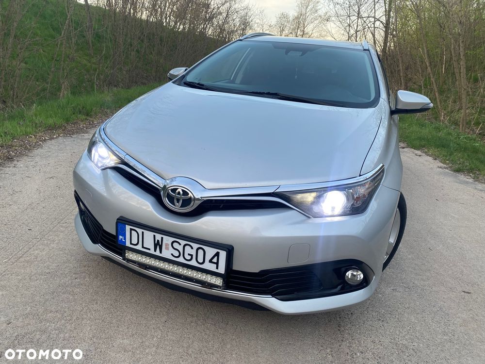 Toyota Auris - 10