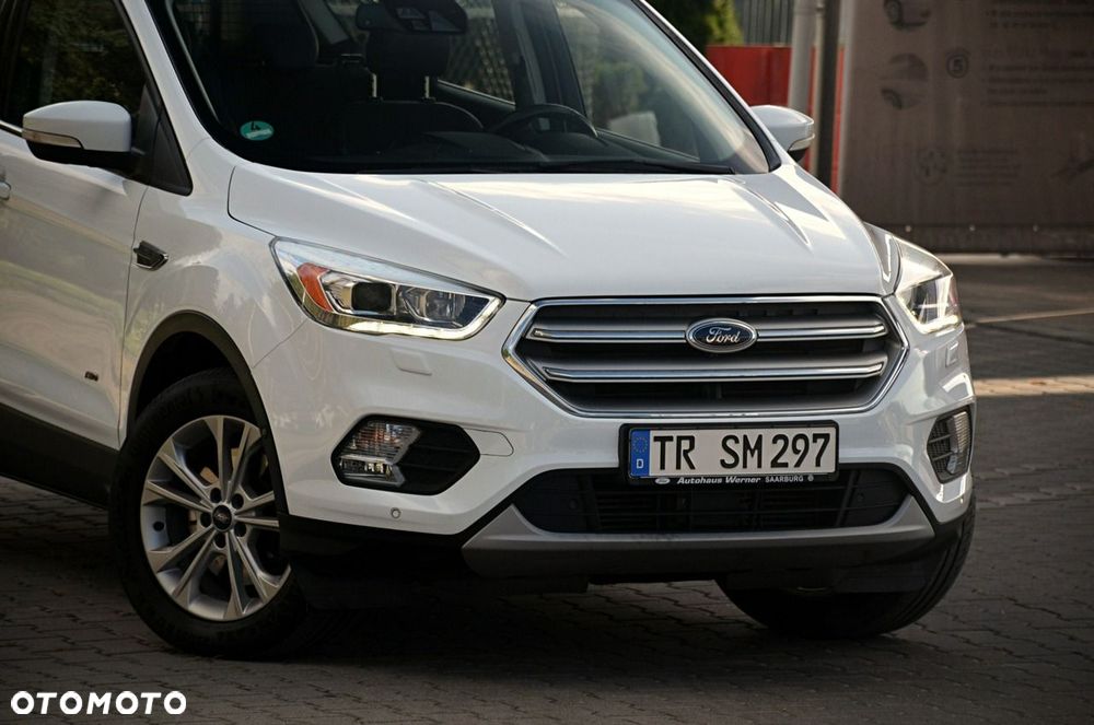 Ford Kuga - 3