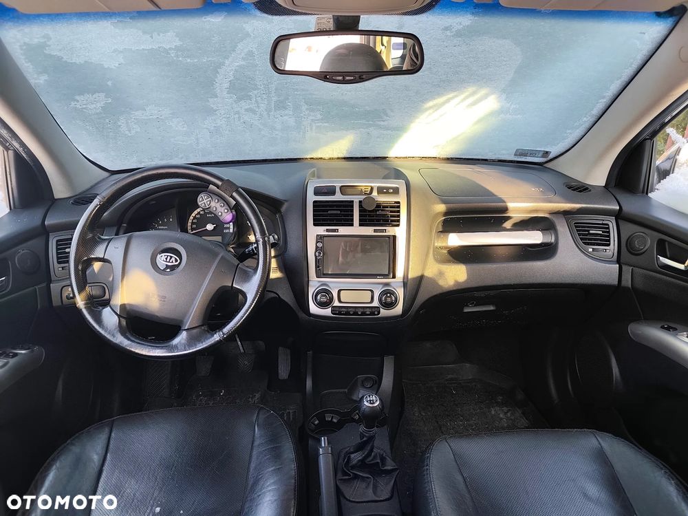 Kia Sportage 2.0 CRDi Tour - 5
