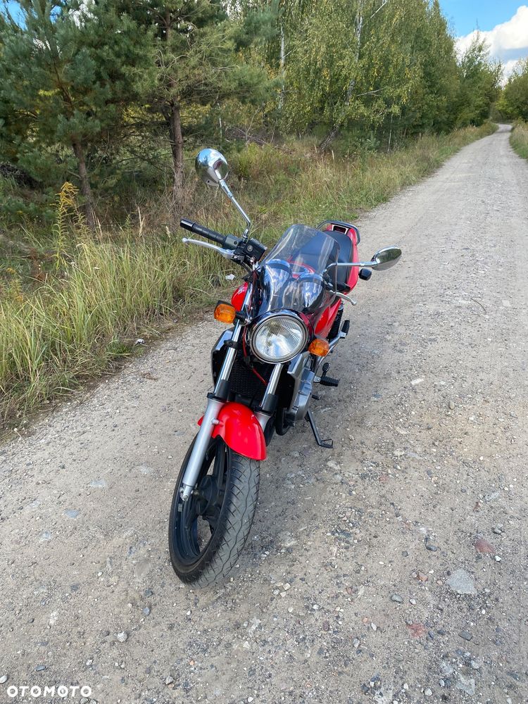 Kawasaki ER - 10