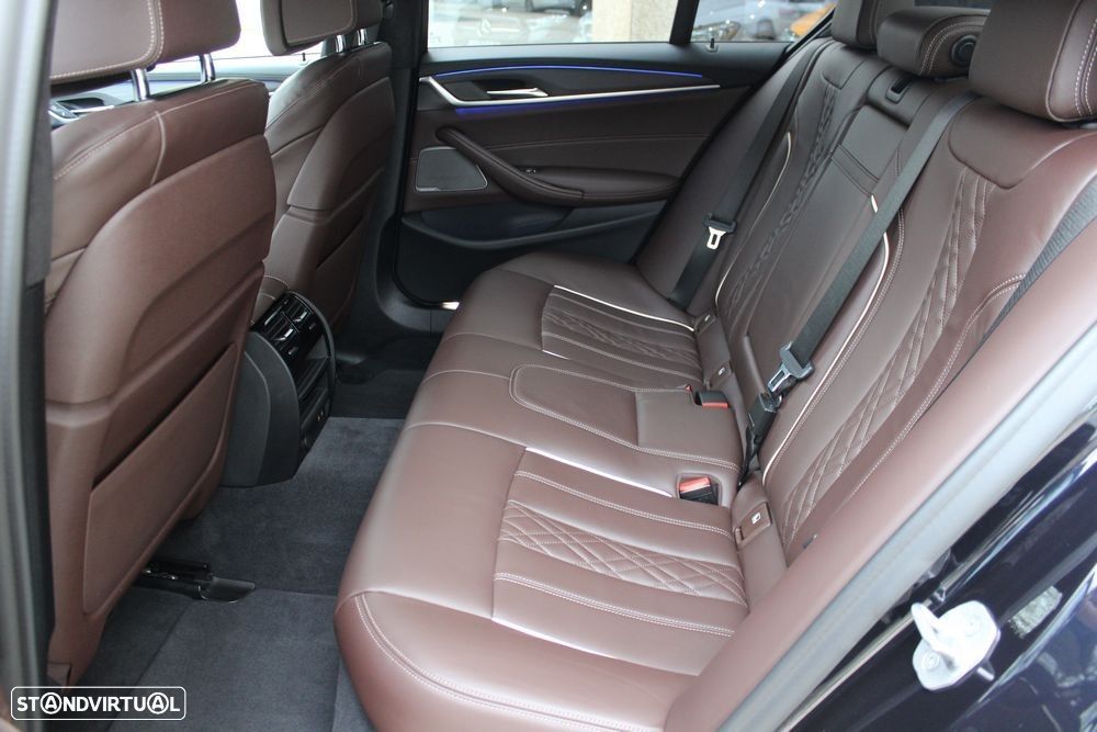 BMW 520 d Pack M Auto - 29