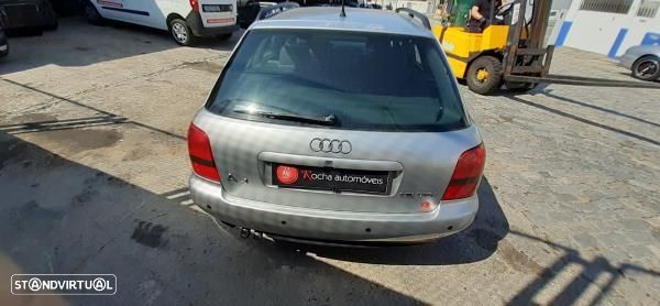 Para Peças Audi A4 (8D2, B5) - 8