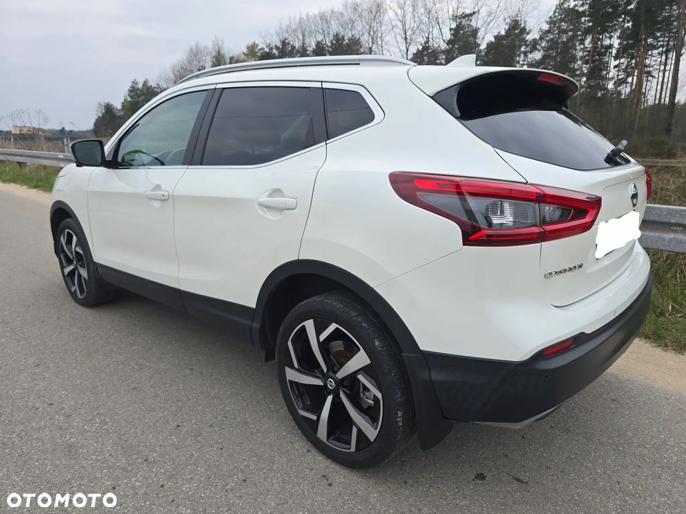 Nissan Qashqai 1.3 DIG-T Tekna - 4
