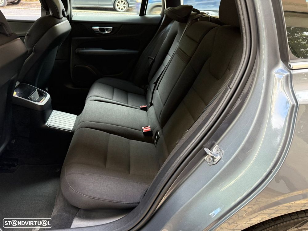 Volvo V60 2.0 T6 AWD TE Inscription - 13