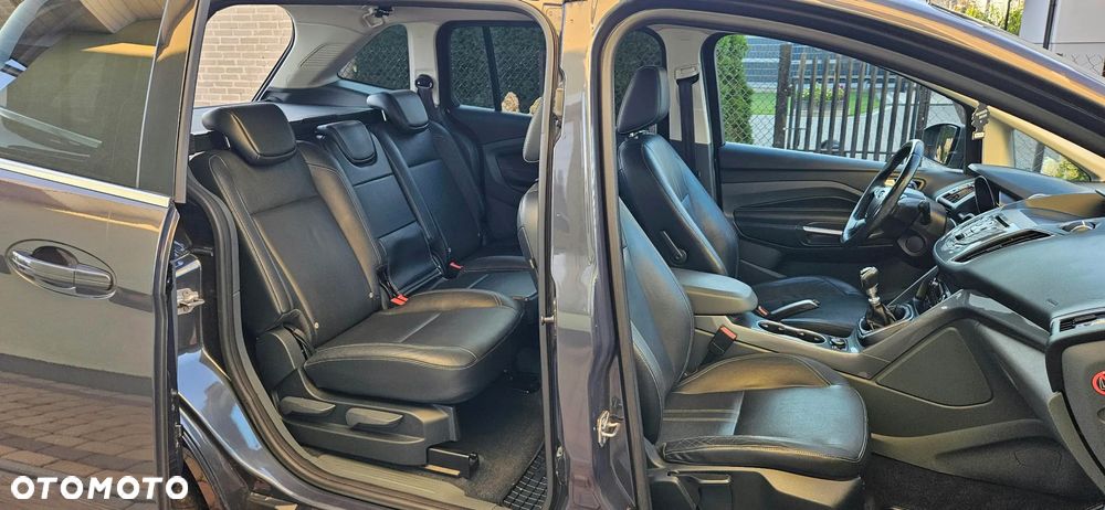 Ford Grand C-MAX - 20